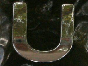 Chrome Letter Style 9 - U